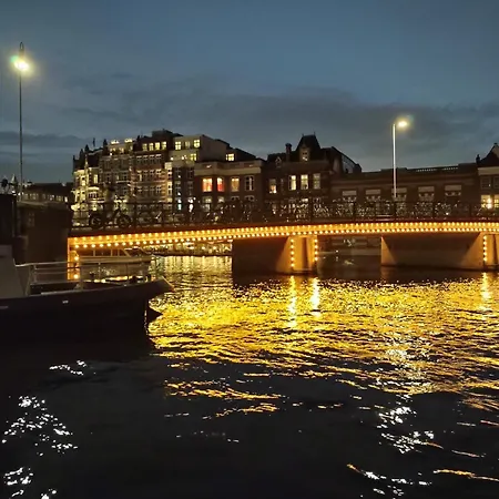 Romantic Boat In The Heart Of Holiday home